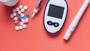A Maioria das Pessoas com Diabetes Não Usa Monitoramento de Glicose no Sangue ou CGM